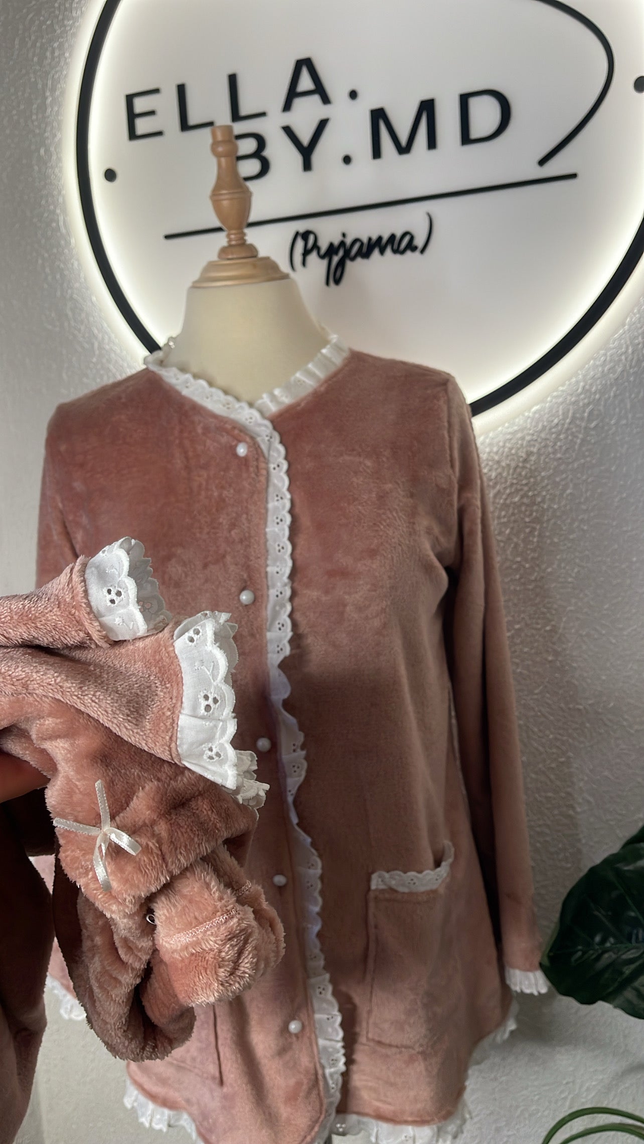 2 Pieces avec Pantalon بيجامة شتوية صومو