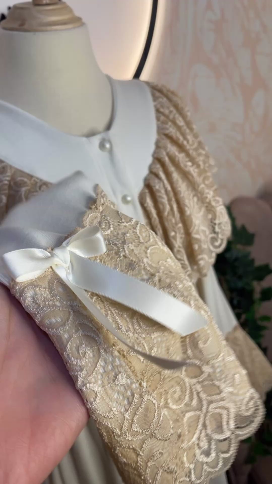 Robe Blanc Cassé avec Dentelle Bronze//Demi Saison//روب بيجامة بتفاصيل الدونتيل النحاسي